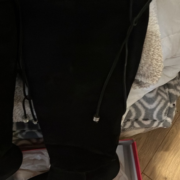 BCBG Boots - Picture 5 of 6